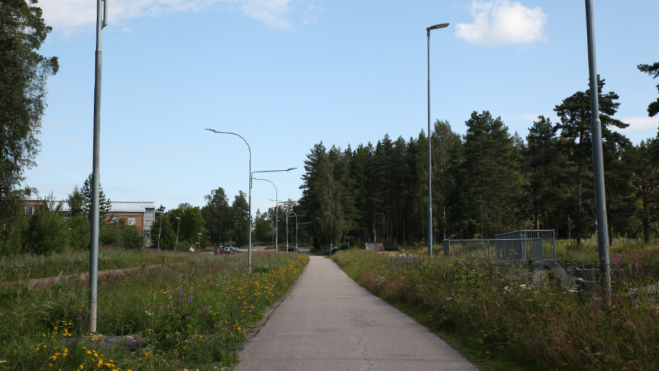 Gång- och cykelbanan till Grängesvallen